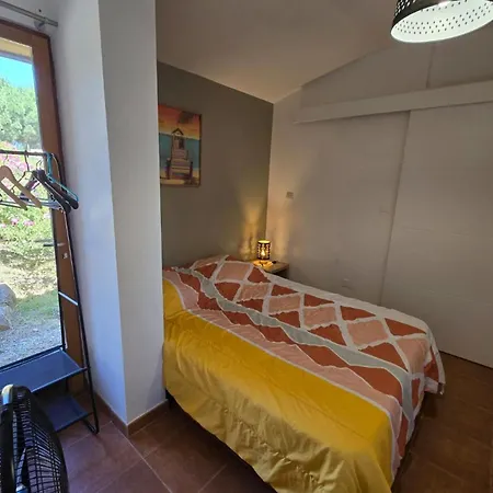 Petite Calme Wifi Clim Lave Linge Piscine A Pied Villa
