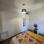 Mini Avec Wifi Dans Calme Wifi Piscine A Pied Vila Serra-di-Ferro (Corsica)