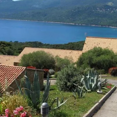 Petite Calme Wifi Clim Lave Linge Piscine A Pied * Serra-di-Ferro (Corsica)