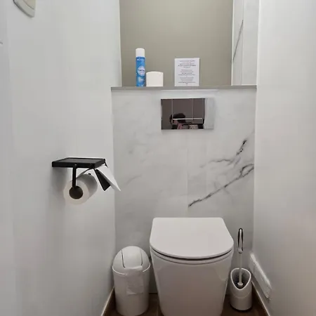 Mini Avec Wifi Dans Calme Wifi Piscine A Pied * Serra-di-Ferro (Corsica)