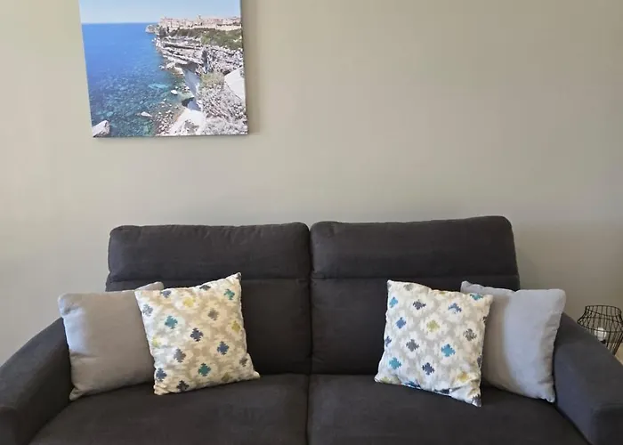 Mini Avec Wifi Dans Calme Wifi Piscine A Pied