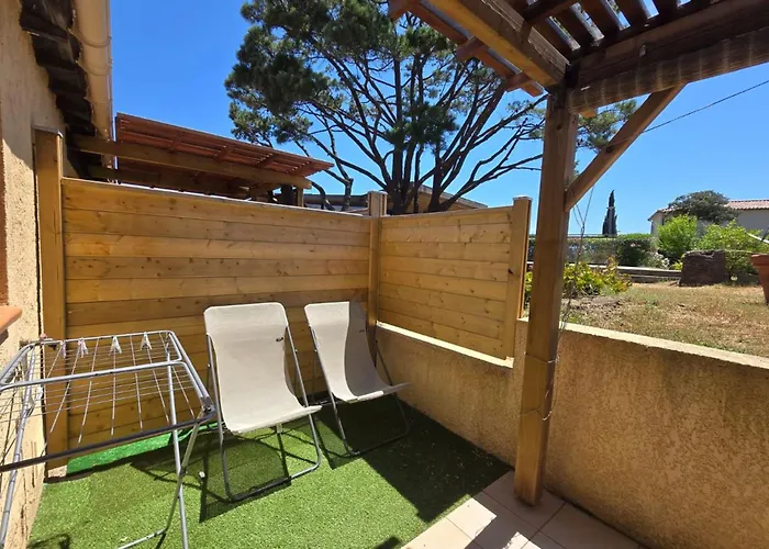 Villa Mini Avec Wifi Dans Calme Wifi Piscine A Pied Serra-di-Ferro (Corsica)